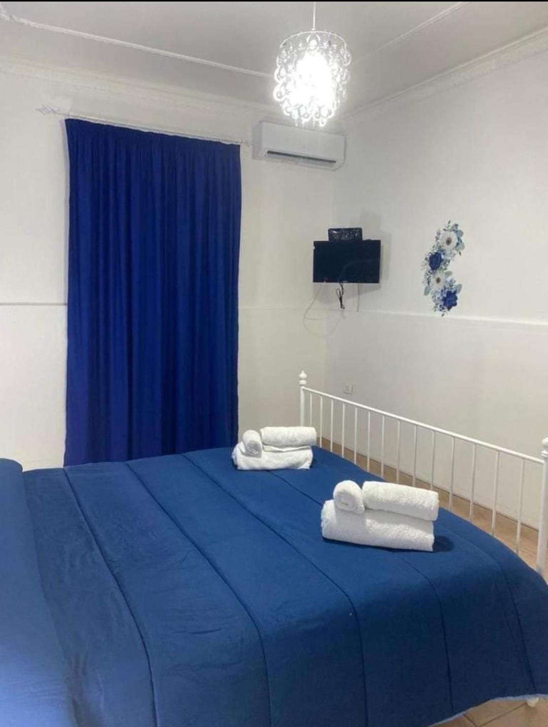 Casa Vacanze Paola 恩佩多克莱港 外观 照片