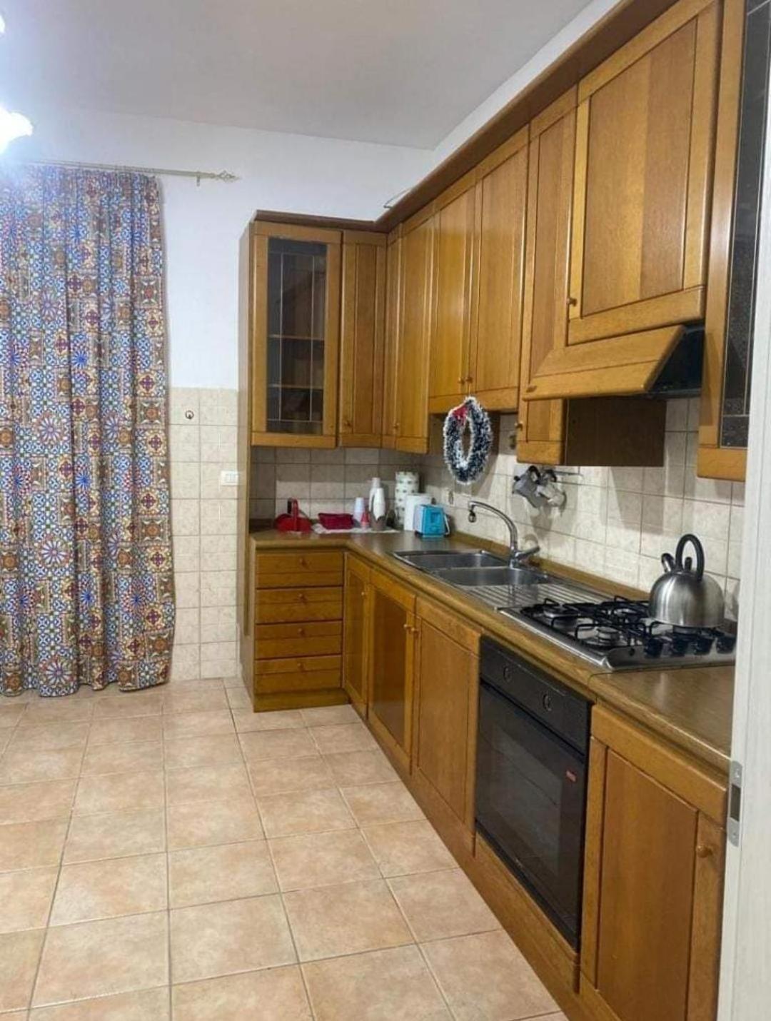 Casa Vacanze Paola 恩佩多克莱港 外观 照片