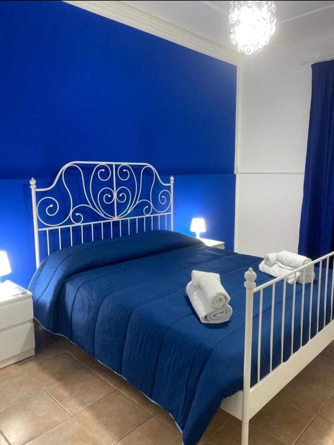 Casa Vacanze Paola 恩佩多克莱港 外观 照片